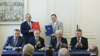 Photo of Sastanak Predsjedništva BiH  sa Erdoganom: Uskoro će građani moći prelaziti granice samo s ličnom kartom