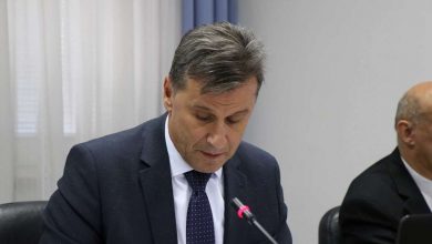 Photo of Fadil Novalić zatražio pomilovanje