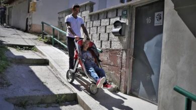 Photo of Dječaku koji boluje od TAR sindroma izgrađena pristupna rampa do kuće i osigurana stipendija do punoljetstva