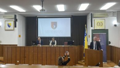 Photo of Potpisani ugovori: Vlada osigurala pet miliona KM za podršku nauci u Kantonu Sarajevo