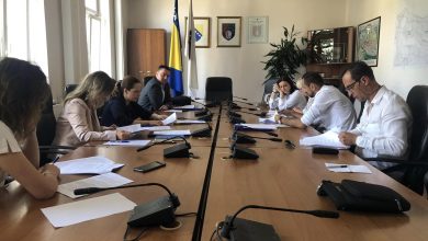 Photo of Osmog novembra nastavak pregovora sindikata i Vlade KS oko osnovice plata za 2023 godinu