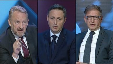 Photo of Duška Jurišić odgovorila Hadžikadiću: Nije tačno da je Bećirović odbio učešće u debati na TVSA, jedini koji je odbio učešće je Bakir Izetbegović
