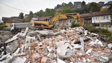 Photo of Počeli radovi na rekonstrukciji i izgradnji objekta izgorjelog u požaru, u ulici Nusreta Prohića, u naselju Buča Potoku