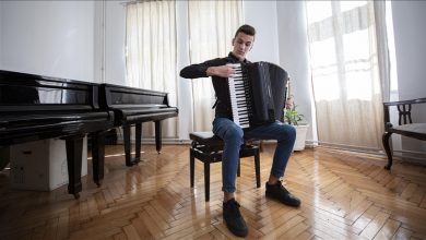 Photo of Mladi Sarajlija jedan je od najboljih harmonikaša svijeta