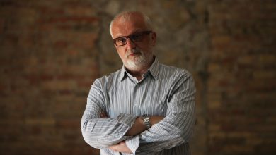 Photo of Haris Pašović priprema predstavu ‘Marlena’, priču o odgovornosti umjetnika u teškom vremenu
