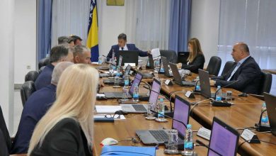 Photo of Više od 2,5 miliona maraka za uvezivanje staža nekadašnjih radnika Krivaje, Zraka, Aluminija, Vitezita…