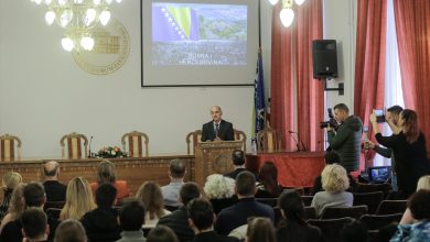Photo of Tribina na UNSA: Važno očuvati BiH kao državu s multietničkim i multikulturnim karakterom
