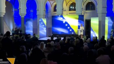 Photo of Uživo na TVSA iz Vijećnice: Svečana Akademija povodom Dana državnosti
