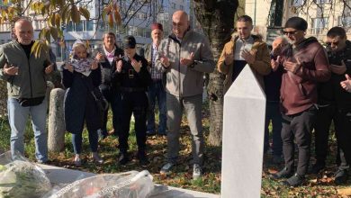 Photo of U haremu Alipašine džamije obilježena sedma godišnjica smrti komandanta Adnana Solakovića