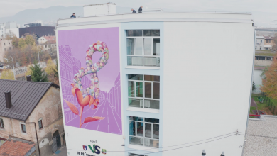 Photo of U Sarajevu otkriven mural „Zajedno cvjetamo“, posvećen svjetskom stanovništvu od 8 milijardi