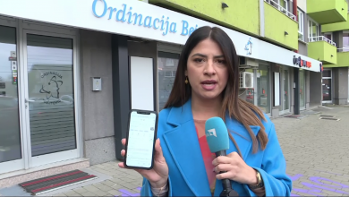 Photo of Ekipa TVSA ispred ordinacije Bejtović, uprkos tvrdnjama da je klinika otvorena, zatekli smo zaključana vrata