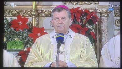 Photo of U katedrali Srca Isusova počelo misno slavlje Polnoćke