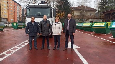 Photo of Pušteno u pogon novo specijalizirano vozilo za pražnjenje zvonastih kontejnera