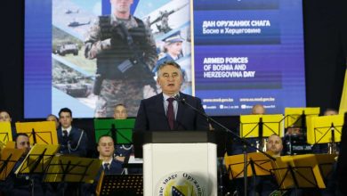 Photo of Komšić: Stabilne i jake Oružane snage BiH su garancija opstanka i stabilnosti države BiH