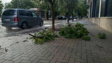 Photo of Nevrijeme u Hercegovini: Poplavljene ulice, padala stabla u Mostaru i Čapljini