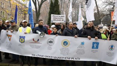 Photo of Oglasili se iz Sindikata: Osoba koja je nasrnula na premijera nije član sindikata