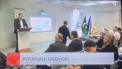 Photo of Dnevnik TVSA/ Fond ”Bošnjaci” dodjelio 61 stipendiju posebno nadarenim učenicima i studentima