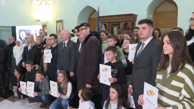 Photo of Dodjela stipendija fondacije “Cvijet Srebrenice” i priznanje za TVSA