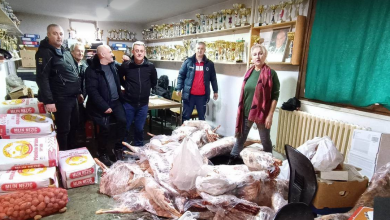 Photo of Podijeljeni paketi osnovnih životnih namirnica u Udruženju za sport i rekreaciju invalida