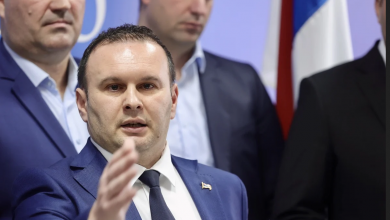 Photo of Ljubiša Ćosić najavio table s natpisom o protjeranim Srbima, smeta mu isticanje činjenice o opsadi Sarajeva