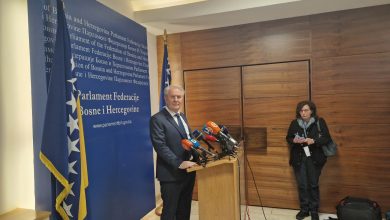 Photo of Stojanović i Bradara za danas najavili dogovor o rukovodstvu FBiH, Lendo neće prisustvovati sastanku