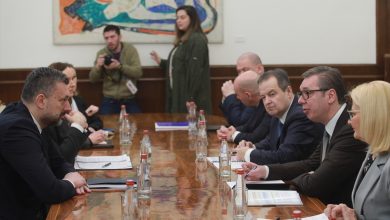 Photo of Vučić se sastao sa ministrom vanjskih poslova BiH Elmedinom Konakovićem u Beogradu