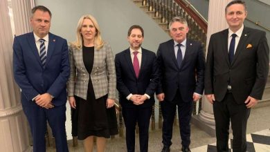Photo of Članovi Predsjedništva u Washingtonu upoznali dužnosnike s političkom i sigurnosnom situacijom u BiH
