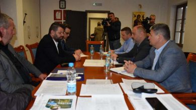 Photo of Hurtić u Višegradu pozvao nadležne da riješe slučaj napada na bračni par Memišević