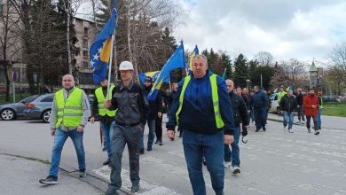 Photo of Oko 1.000 rudara uputilo se prema Gradskoj upravi Grada Zenica, očekuju susret s Kasumovićem
