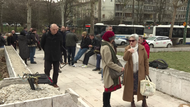 Photo of Protestanti listu zahtjeva predali u sjedište SDP-a