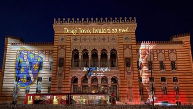 Photo of Vijećnica osvijetljena u čast Jovanu Divjaku