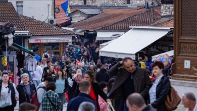 Photo of Građani Sarajeva se priremaju za prvomajske praznike, u gradu i veliki broj turista