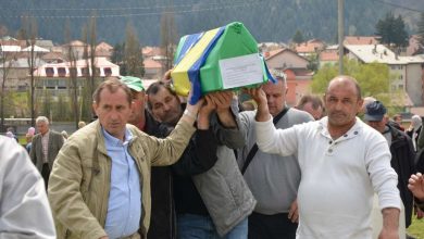 Photo of Klanjana kolektivna dženaza u Vlasenici, vječni smiraj pronašao 13-godišnji dječak