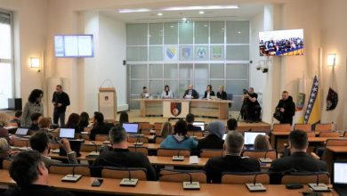Photo of Neplaćanje školarina za studente UNSA i sigurnost u saobraćaju teme Hitne sjednice