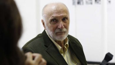 Photo of Spahić: Karahasanova djela čuvat će se u sehari sa djelima Goethea i Hajjama