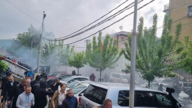 Photo of Nemiri na sjeveru Kosova, policija intervenisala u Zvečanu