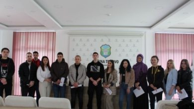 Photo of Potpisani ugovori a stipendistima u Općini Trnovo