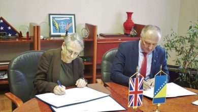 Photo of Potpisan Protokol o zbrinjavanju pasa lutalica na lokacijama OS BiH