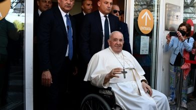 Photo of Papa Franjo otpušten iz bolnice nakon operacije