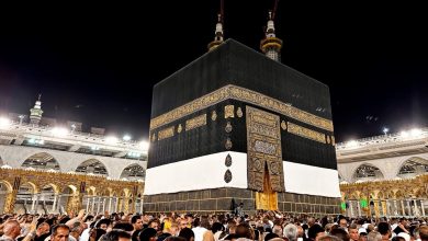 Photo of Muslimani iz cijelog svijeta u Mekki: Obilazak i molitve kraj Kabe