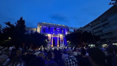 Photo of Gala koncert ispred Narodnog pozorišta Sarajevo