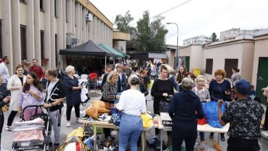 Photo of Na humanitarnom bazaru Pomozi.ba u Sarajevu tradicionalno dobra posjećenost i raznovrsna ponuda