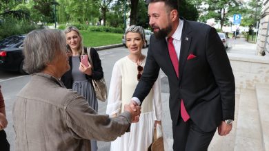 Photo of Svjetski umjetnik Safet Zec biće podržan i od ministarstva kulture KS