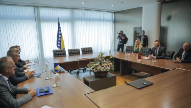 Photo of Nešić predložio Adžiću pojednostavljenje prelaska granica BiH i Crne Gore tokom ljeta
