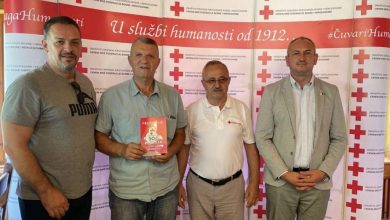 Photo of Crveni križ Federacije BiH dodijelio 179 priznanja za dobrovoljne davaoce krvi