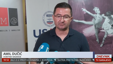 Photo of Amil Dučić dobitnik nagrade za najbolje novinarsko istraživanje o korupciji