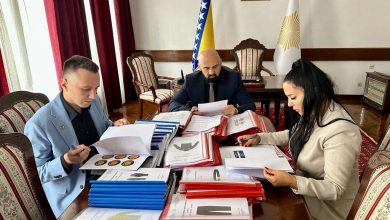 Photo of Vlada Federacije BiH usvojila Uredbu o jedinstvenoj policijskoj uniformi policijskih snaga u FBiH