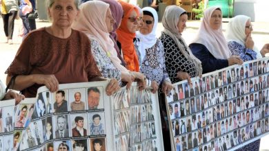 Photo of Udruženja žrtava genocida: Grujičiću zašto baš danas? Zašto na dan kada dijelove kostiju naše djece ispraćamo prema Potočarim