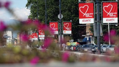 Photo of Obavještenje MUP-a KS uoči SFF-a: Turisti zadovoljni policijom, izmjena režima saobraćajima u ovim ulicama