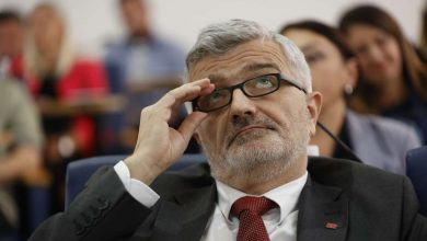 Photo of Općina Centar i Stari Grad primjeri problematične politike na lokalnom nivou, Mandić sumnja u regularnost rada Komisije za opoziv